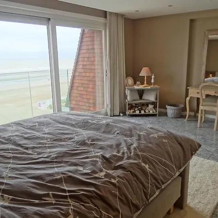Lägenhet With Sea Views, Cleaning Included *